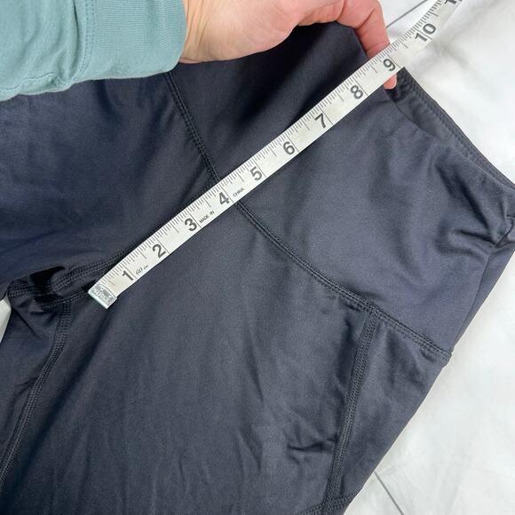 Ruby Ribbon Leggings Womens Small Black Laser Cut Cropped Athletic Capri Active - Picture 7 of 9